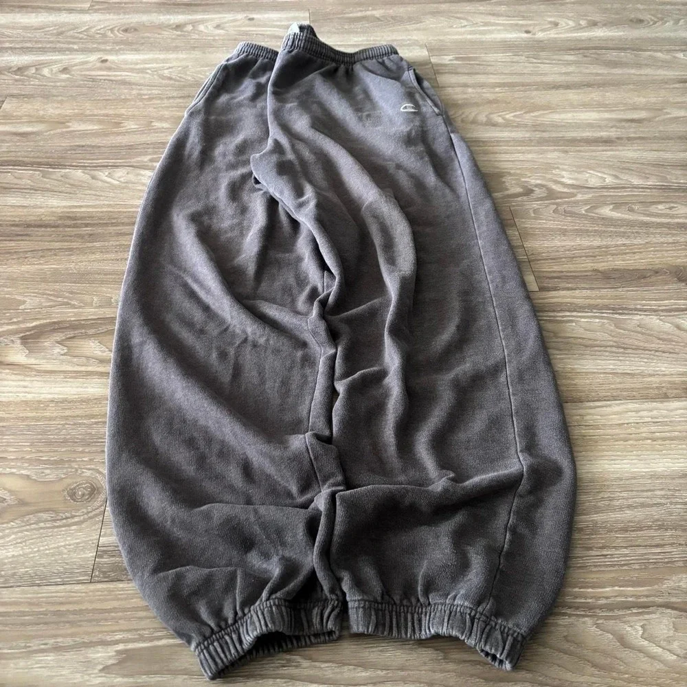 Vintage Y2K/2000s Baggy Faded Grey Skater Sweatpants! Size XL